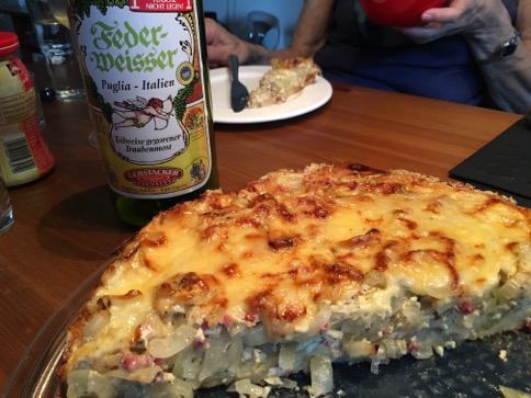 <i>Appenzeller</i><i>Zwiebelkuchen</i>